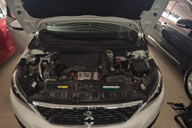 Used Peugeot 308 2019 230THP Automatic Luxury Edition China V Standard Engine Bay