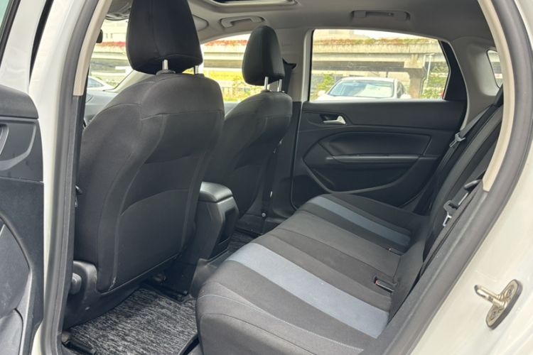 Used Peugeot 308 2019 230THP Automatic Luxury Edition China V Standard Exterior 1