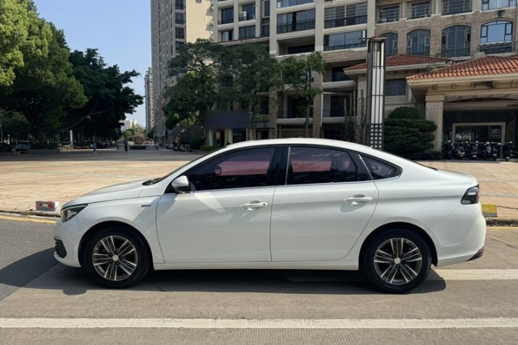 Used Peugeot 308 2019 230THP Automatic Luxury Edition China VI Standard Exterior 10