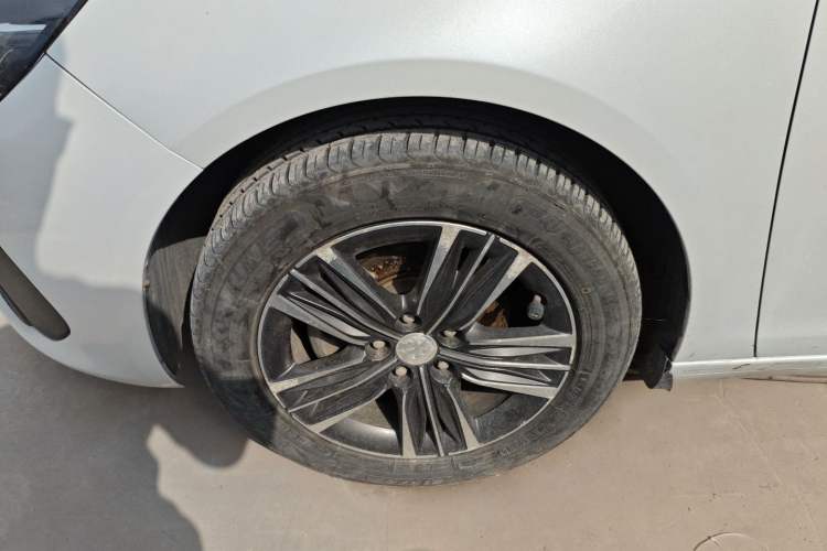 Used Peugeot 308 2019 1.6L Automatic Luxury Version China V Standard Exterior 4