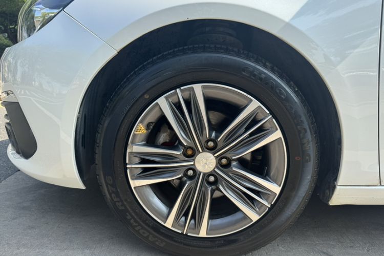 Used Peugeot 308 2019 230THP Automatic Luxury Edition China VI Standard Exterior 6