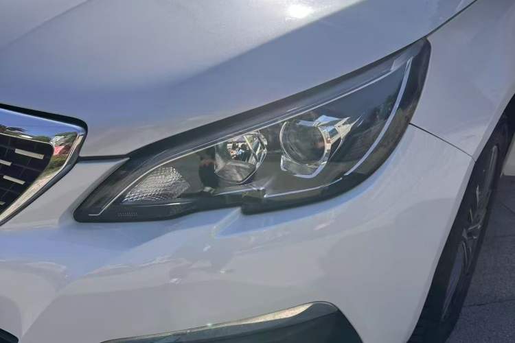 Used Peugeot 308 2019 230THP Automatic Luxury Edition China V Standard Exterior 8