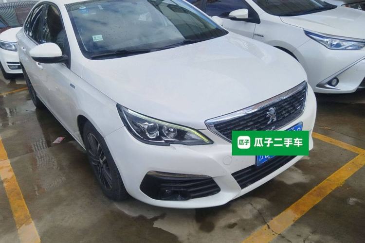 Used Peugeot 308 2019 230THP Automatic Luxury Edition China VI Standard Front Right 45 Deg