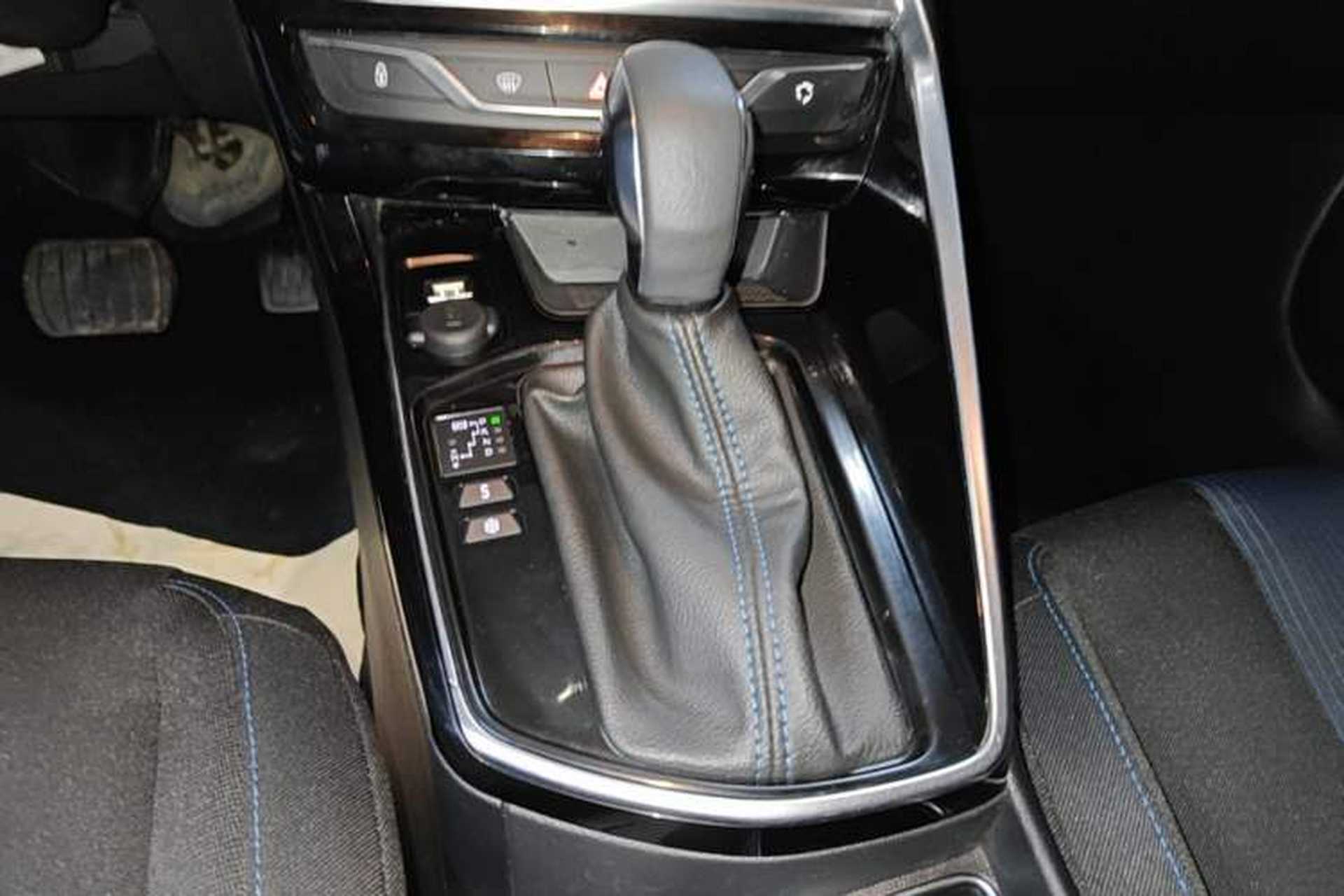 Used Peugeot 308 2019 230THP Automatic Luxury Edition China V Standard Gear Lever