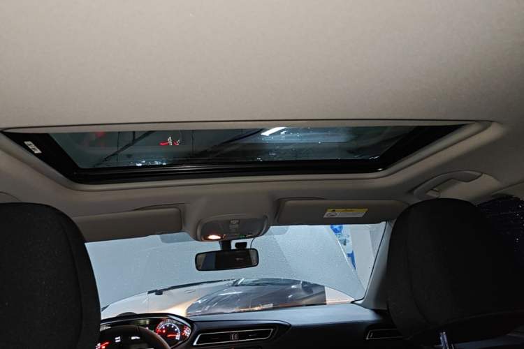 Used Peugeot 308 2019 230THP Automatic Luxury Edition China V Standard Headliner