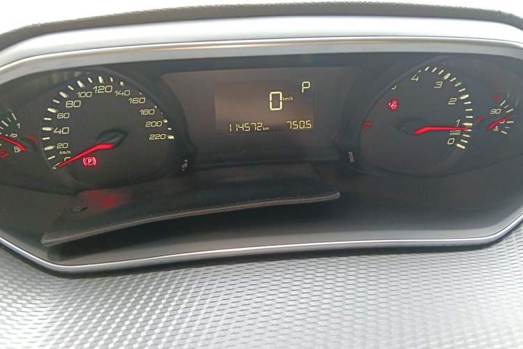 Used Peugeot 308 2019 230THP Automatic Luxury Edition China VI Standard Instrument Cluster