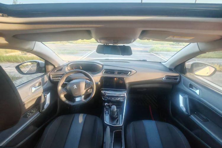 Used Peugeot 308 2019 230THP Automatic Luxury Edition China V Standard Interior 1