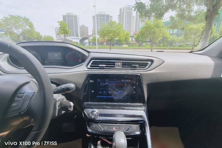 Used Peugeot 308 2019 230THP Automatic Luxury Edition China V Standard Interior 2