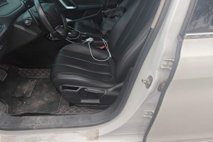 Used Peugeot 308 2019 230THP Automatic Luxury Edition China VI Standard Left Front Seat