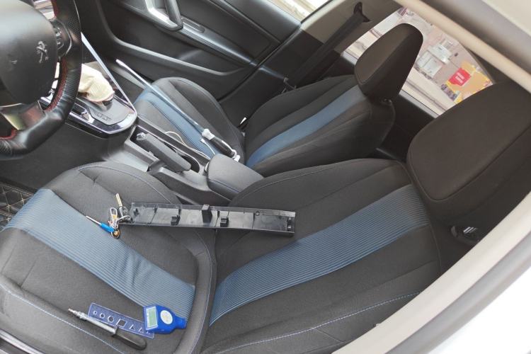 Used Peugeot 308 2019 230THP Automatic Luxury Edition China VI Standard Left Front Seat