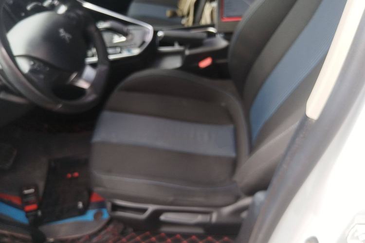 Used Peugeot 308 2019 230THP Automatic Luxury Edition China VI Standard Left Front Seat