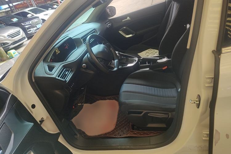 Used Peugeot 308 2019 230THP Automatic Luxury Edition China V Standard Left Front Seat