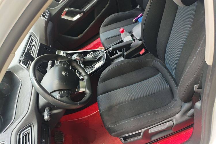 Used Peugeot 308 2019 230THP Automatic Luxury Edition China V Standard Left Front Seat