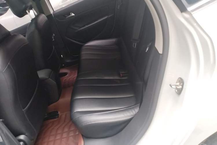 Used Peugeot 308 2019 230THP Automatic Luxury Edition China VI Standard Left Rear Seat