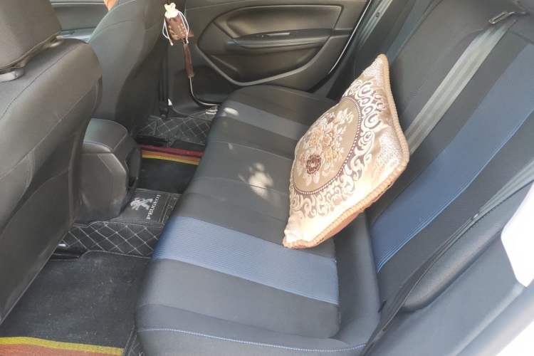 Used Peugeot 308 2019 230THP Automatic Luxury Edition China V Standard Left Rear Seat