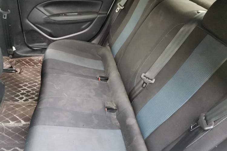 Used Peugeot 308 2019 230THP Automatic Luxury Edition China V Standard Left Rear Seat