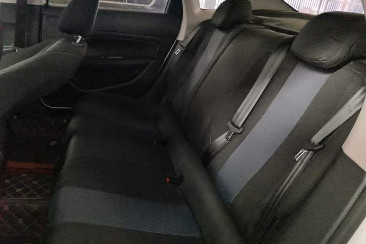 Used Peugeot 308 2019 230THP Automatic Luxury Edition China VI Standard Left Rear Seat