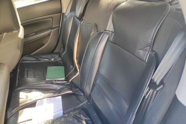 Used Peugeot 308 2019 230THP Automatic Luxury Edition China VI Standard Left Rear Seat