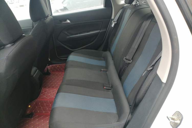 Used Peugeot 308 2019 230THP Automatic Luxury Edition China VI Standard Left Rear Seat