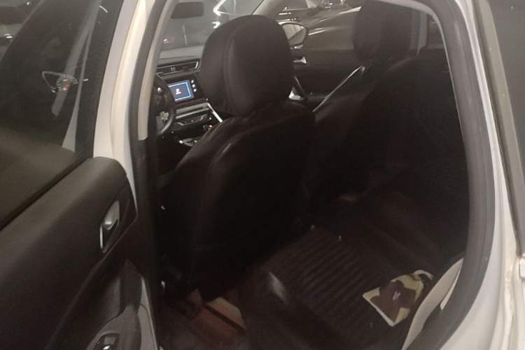Used Peugeot 308 2019 230THP Automatic Luxury Edition China VI Standard Left Rear Seat