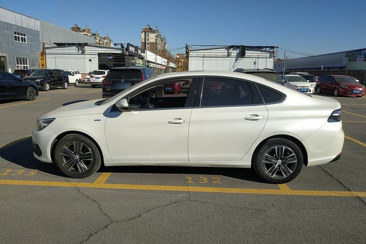 Used Peugeot 308 2019 230THP Automatic Luxury Edition China VI Standard Left Side
