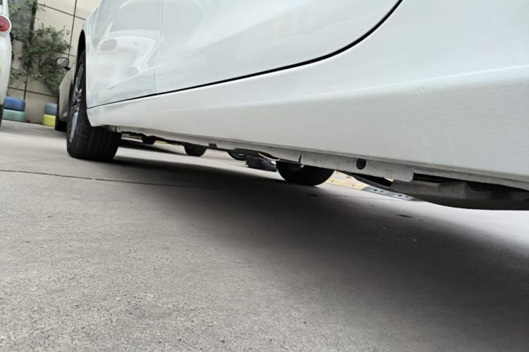 Used Peugeot 308 2019 1.6L Automatic Luxury Version China V Standard Left Side Sill