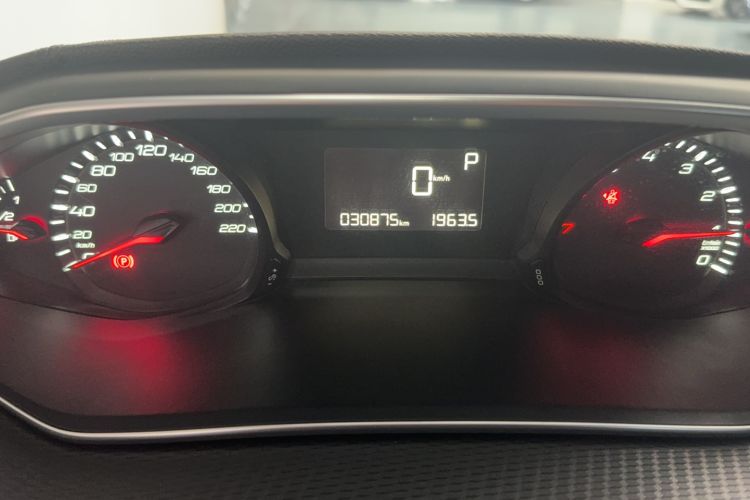 Used Peugeot 308 2019 230THP Automatic Luxury Edition China V Standard Odometer Close Up