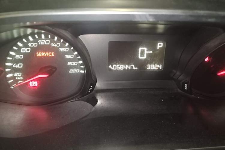 Used Peugeot 308 2019 230THP Automatic Luxury Edition China VI Standard Odometer Close Up