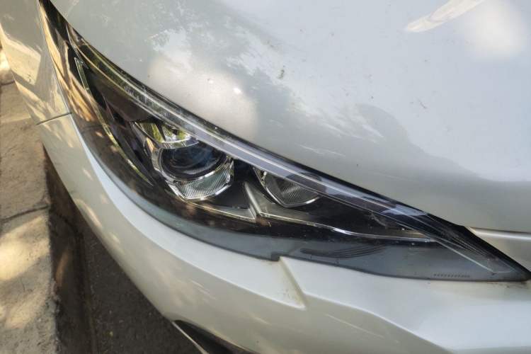 Used Peugeot 308 2019 230THP Automatic Luxury Edition China V Standard Right Front Headlight