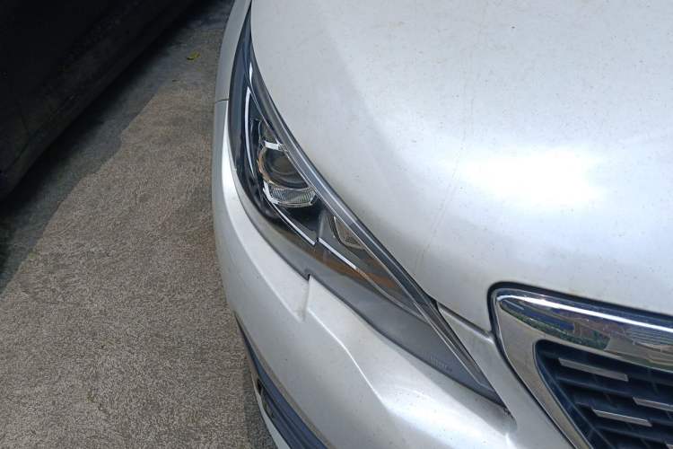 Used Peugeot 308 2019 230THP Automatic Luxury Edition China VI Standard Right Front Headlight