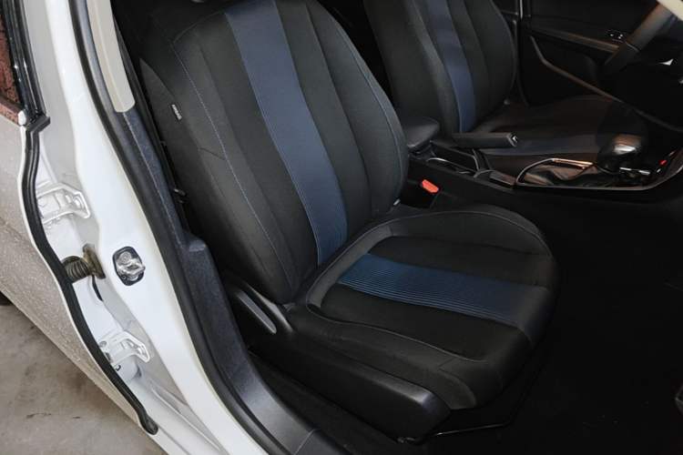 Used Peugeot 308 2019 230THP Automatic Luxury Edition China V Standard Right Front Seat