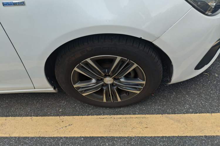 Used Peugeot 308 2019 230THP Automatic Luxury Edition China V Standard Right Front Wheel Hub