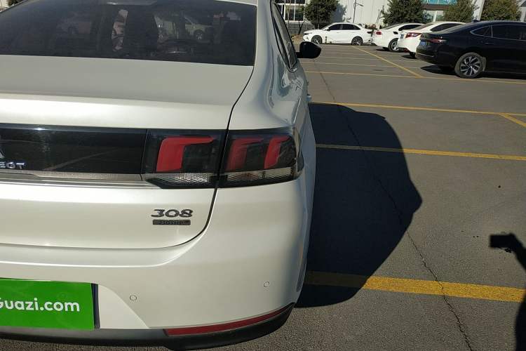 Used Peugeot 308 2019 230THP Automatic Luxury Edition China VI Standard Right Rear Taillight