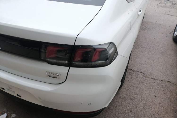 Used Peugeot 308 2019 230THP Automatic Luxury Edition China VI Standard Right Rear Taillight