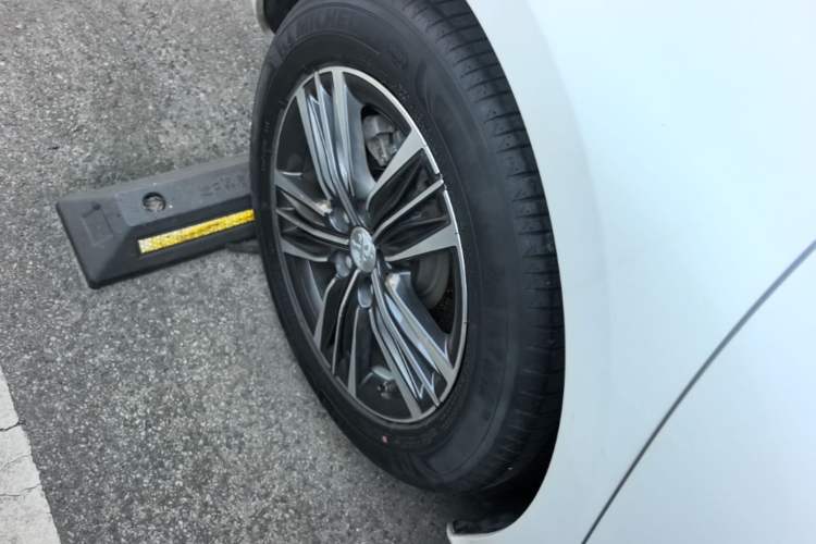 Used Peugeot 308 2019 230THP Automatic Luxury Edition China V Standard Right Rear Wheel Hub
