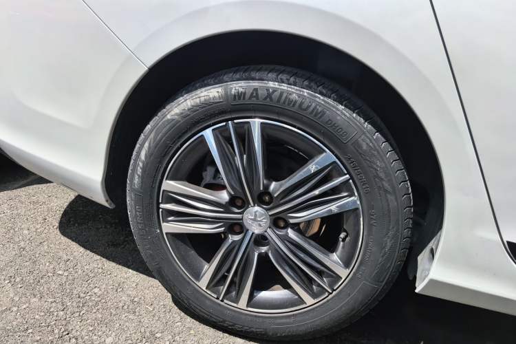 Used Peugeot 308 2019 230THP Automatic Luxury Edition China V Standard Right Rear Wheel Hub