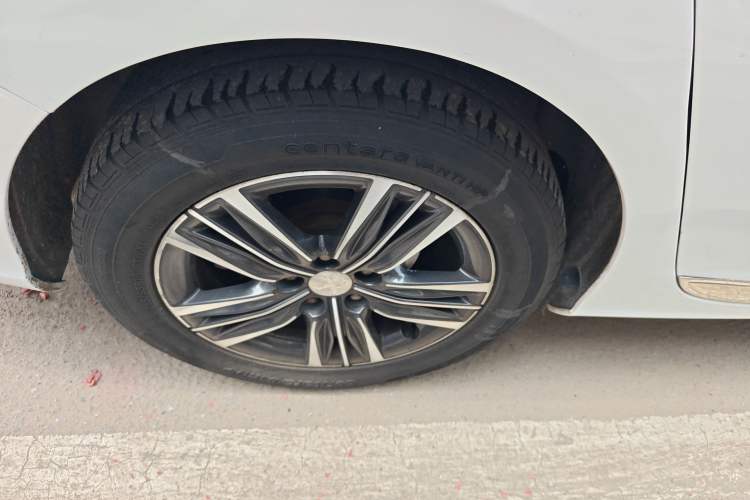 Used Peugeot 308 2019 1.6L Automatic Luxury Version China V Standard Right Rear Wheel Hub