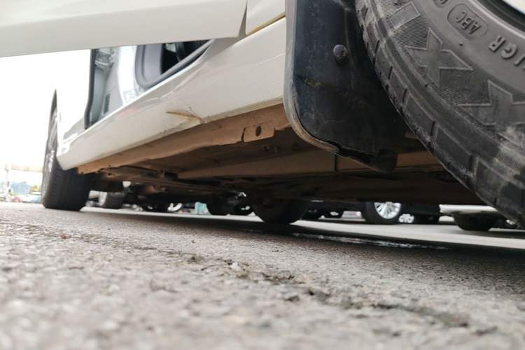 Used Peugeot 308 2019 1.6L Automatic Luxury Version China V Standard Right Side Sill