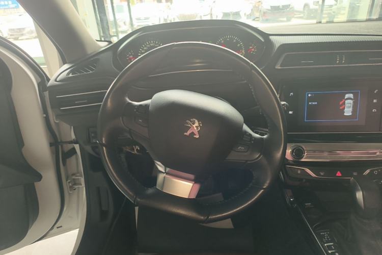 Used Peugeot 308 2019 230THP Automatic Luxury Edition China V Standard Steering Wheel