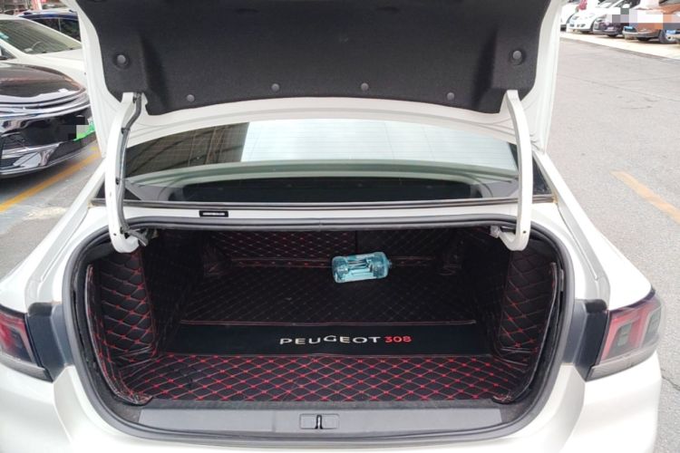 Used Peugeot 308 2019 1.6L Automatic Luxury Version China V Standard Trunk
