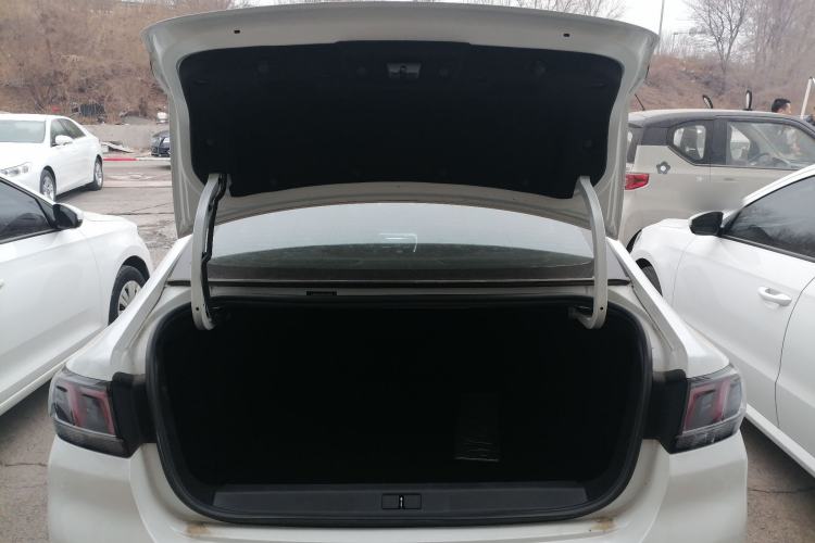Used Peugeot 308 2019 230THP Automatic Luxury Edition China VI Standard Trunk