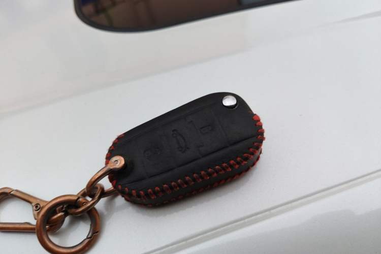 Used Peugeot 308 2019 1.6L Automatic Luxury Version China V Standard Vehicle Key