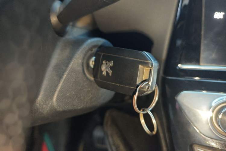 Used Peugeot 308 2019 230THP Automatic Luxury Edition China V Standard Vehicle Key