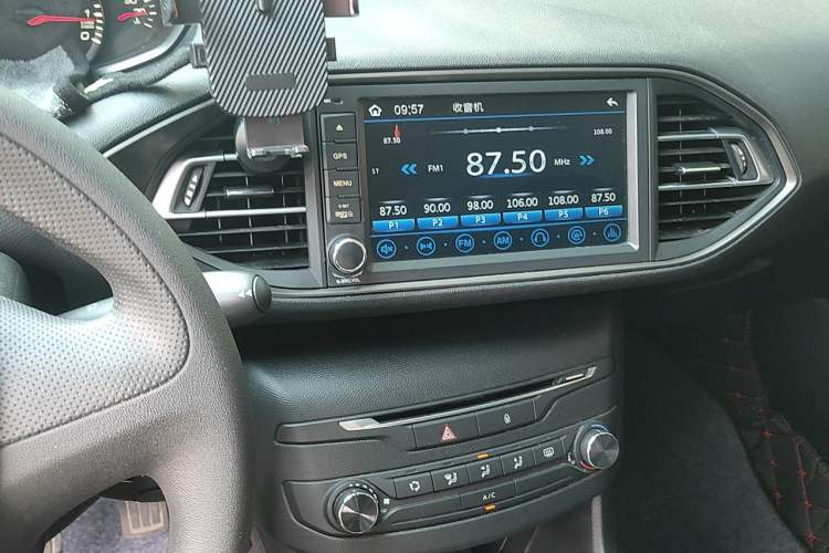 Used Peugeot 308S 2015 1.6L Manual Shangchi Edition Audio And AC Panel