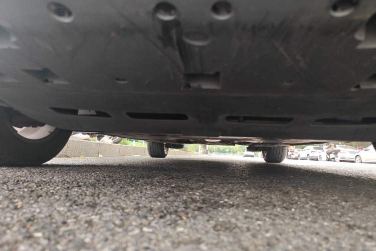Used Peugeot 308S 2015 1.2T Automatic Jingchi Edition Chassis Front