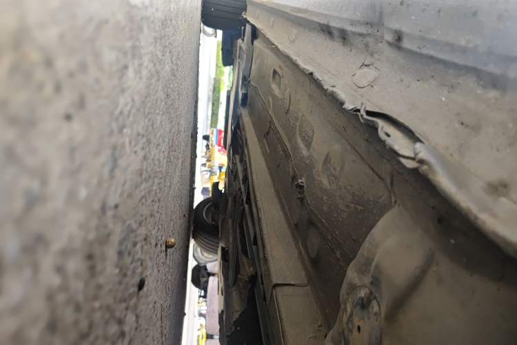 Used Peugeot 308S 2015 1.6T Automatic Jingchi Edition Chassis Front Right