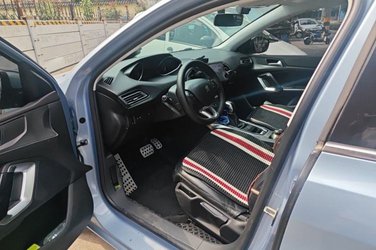 Used Peugeot 308S 2015 1.6T Automatic Jingchi Edition Driver Seat