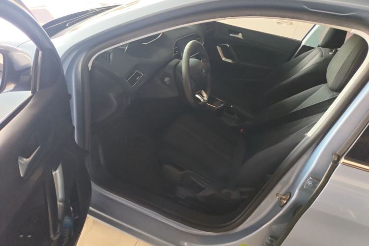 Used Peugeot 308S 2015 1.2T Automatic Jingchi Edition Driver Seat