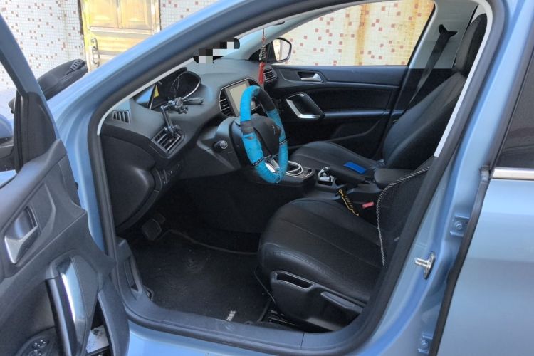 Used Peugeot 308S 2015 1.2T Automatic Jingchi Edition Driver Seat