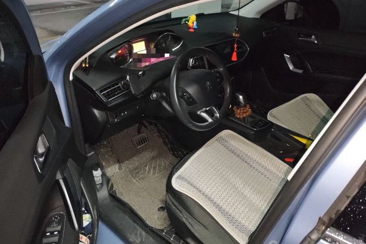 Used Peugeot 308S 2015 1.2T Automatic Jingchi Edition Driver Seat